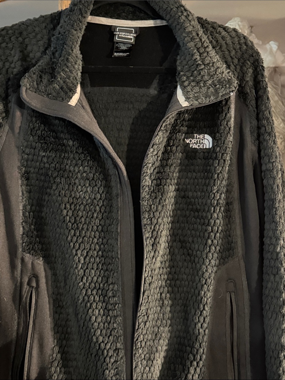 The North Face Women's Black Teddy Fleece Jacket - full zip - Picture 9 of 11